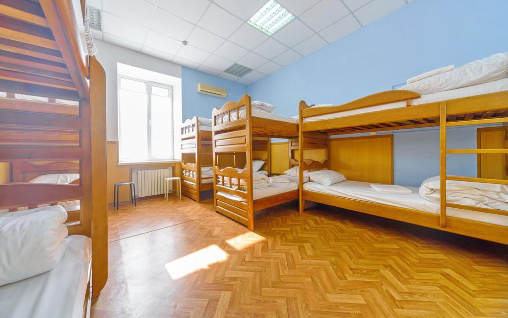 Krovat Na Deribasovskoy Odessa Dış mekan fotoğraf